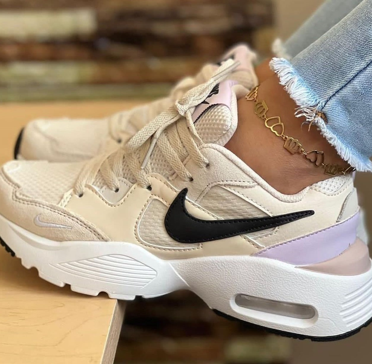 AIR MAX FUSION MUJER BLANCO CON MORADO