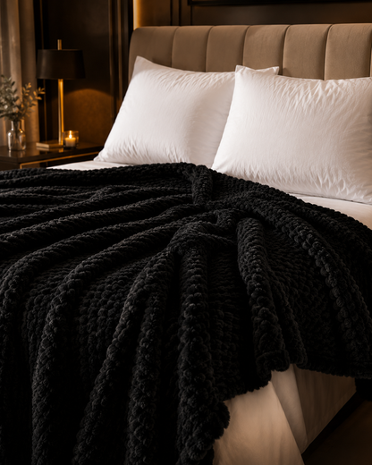 Convierte tu cama en una experiencia de hotel premium-Pack 2 Almohadas + 1 Cobija Piel de Conejo